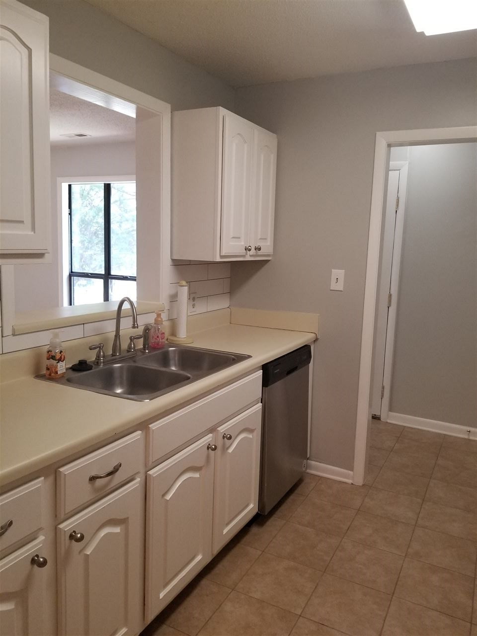 5824 Pointer Drive, Unit 202 Raleigh, NC 27609 - Photo 18 of 22 Photo 18