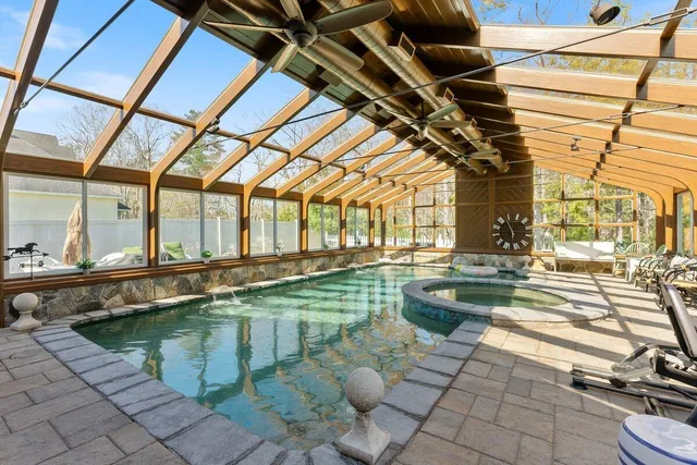 $1,420,000 | 59 Meadow Lane, Ogunquit, ME 03907