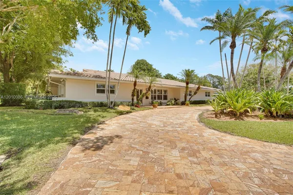 $2,349,000 | 7175 Southwest 117th Terrace, Pinecrest, FL 33156
