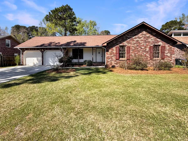 $318,000 | 109 Heritage Lane, Summerville, SC 29483