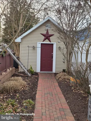 a view of street with seating area