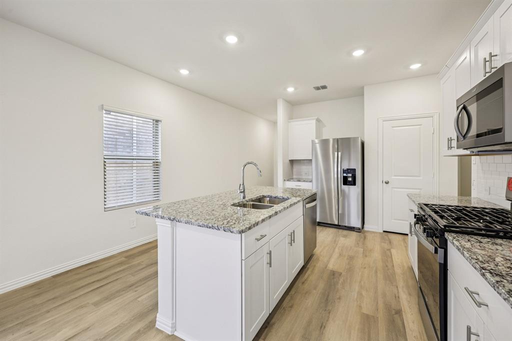 Photo is not of the actual home, but is an inspirational photo of builder’s model home and may depict options, furnishings, and/or decorator features that are not included.