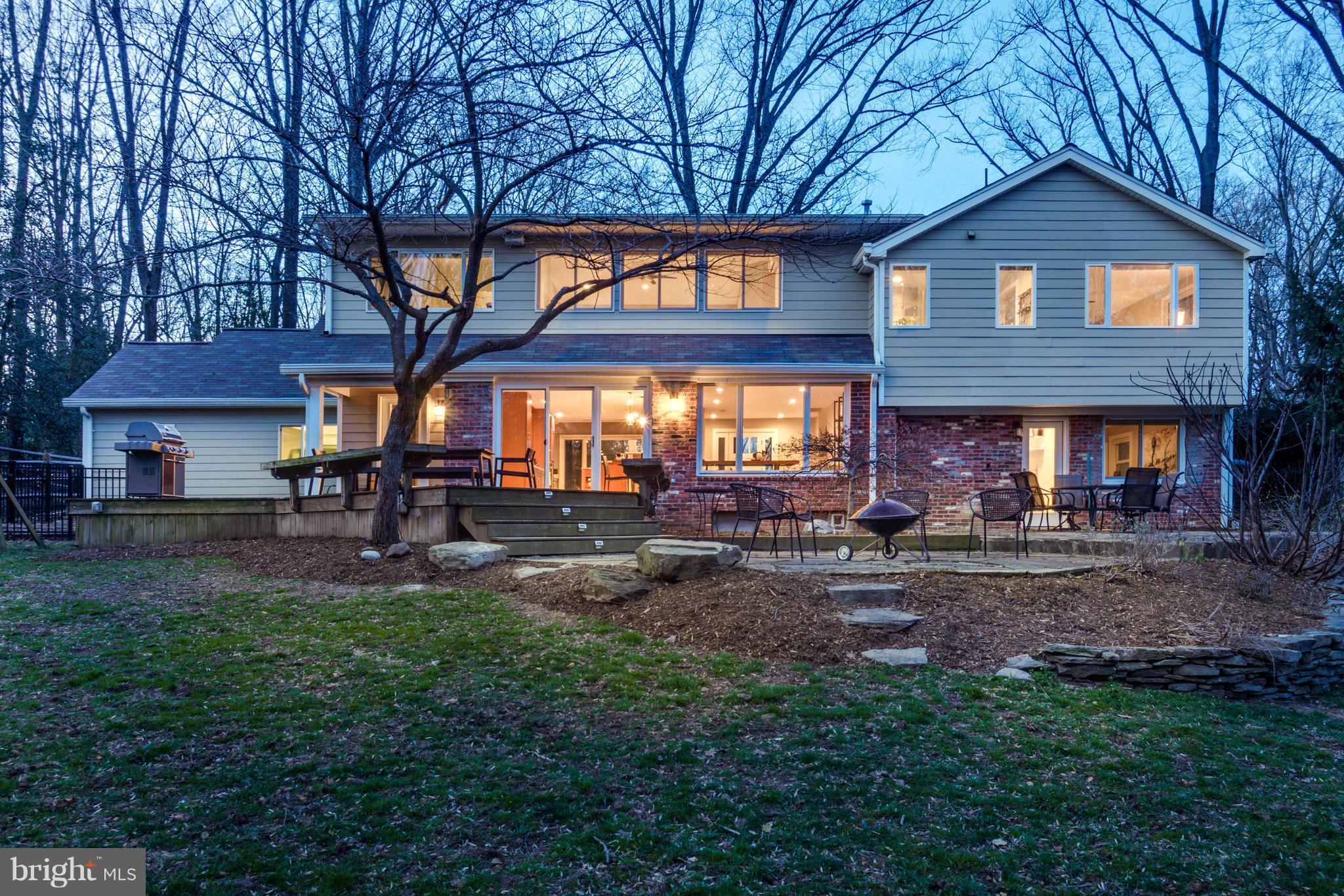 2023 Carrhill Road Vienna, VA 22181 - Photo 29 of 30 Exterior (Rear)