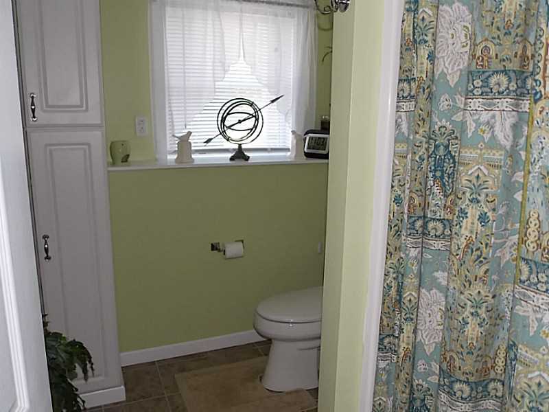 63 Capwell Avenue Woonsocket, RI 02895 - Photo 10 of 14 Bathroom.
