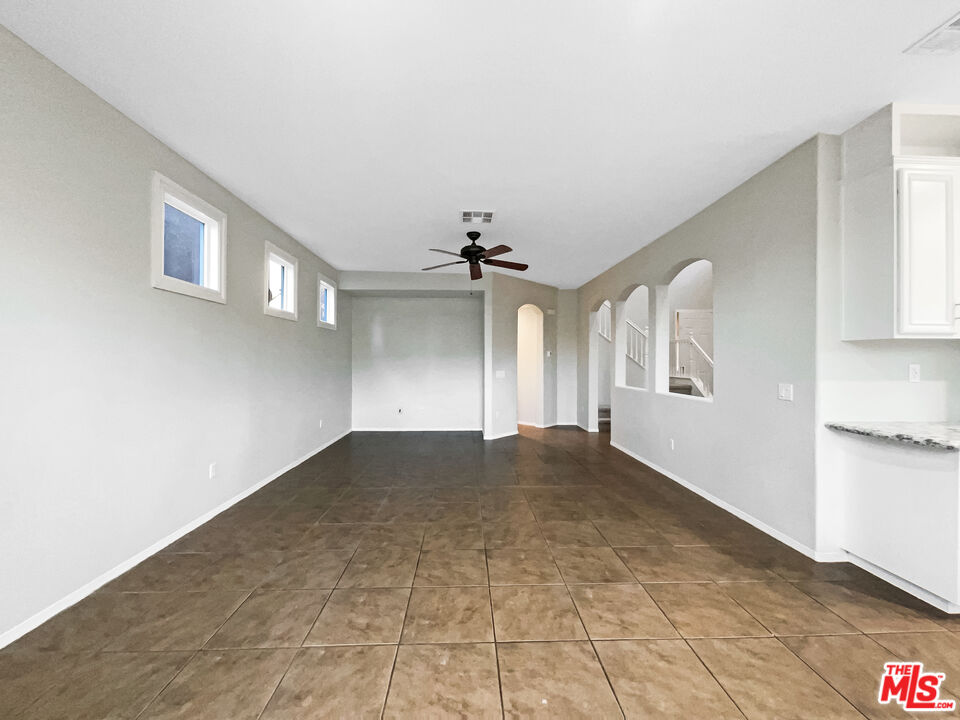 24043 Tango Drive Valencia, CA 91354 - Photo 14 of 25