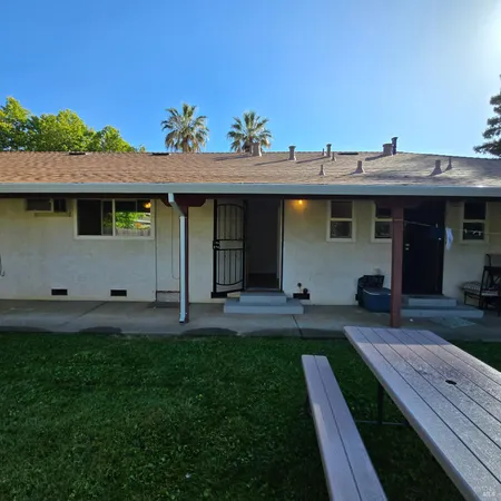 $1,575 | 786 Lovers Lane, Unit 788, Vacaville, CA 95688