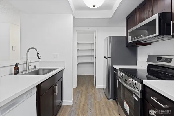 a view of a room with shelf