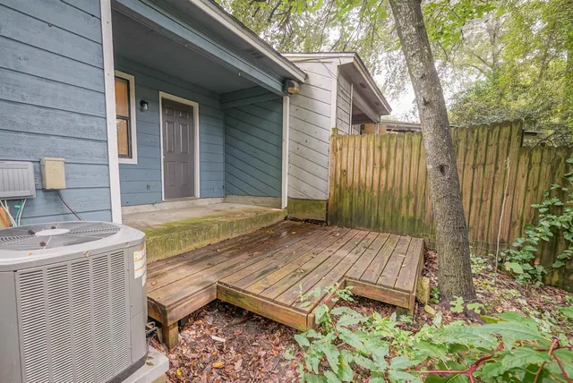 $1,100 | 2100 Continental Avenue, Unit 5, Tallahassee, FL 32304