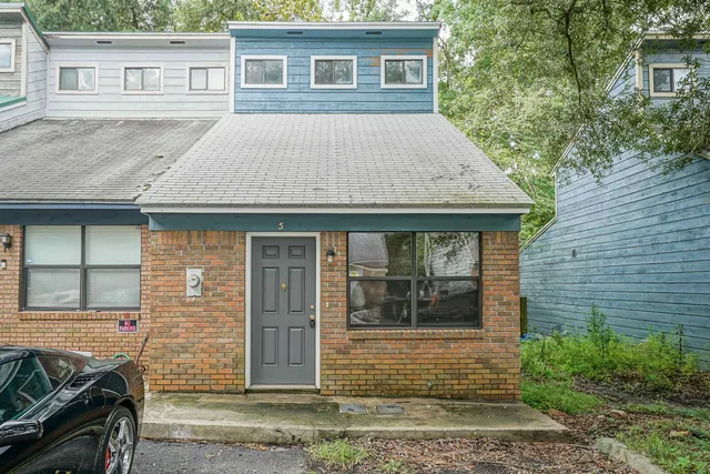 $1,100 | 2100 Continental Avenue, Unit 5, Tallahassee, FL 32304