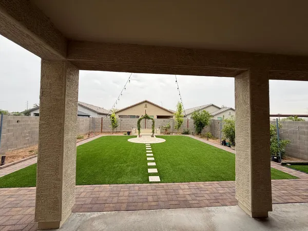 $2,300 | 7217 West Golden Lane, Peoria, AZ 85345