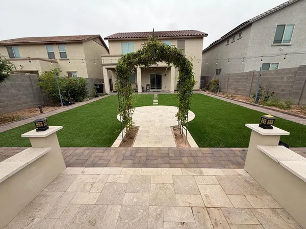 $2,300 | 7217 West Golden Lane, Peoria, AZ 85345
