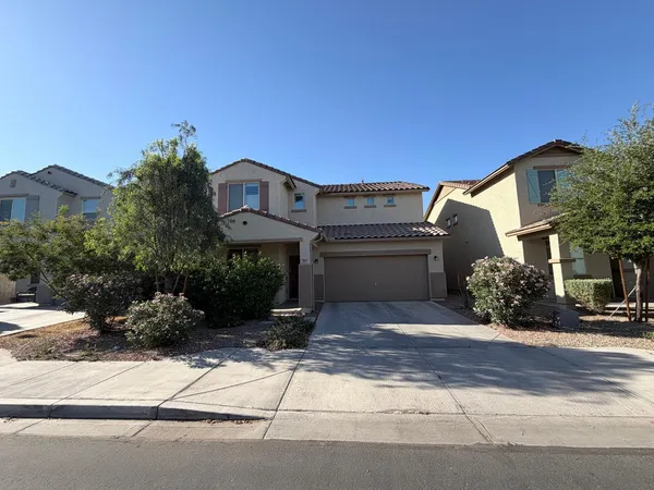 $2,300 | 7217 West Golden Lane, Peoria, AZ 85345