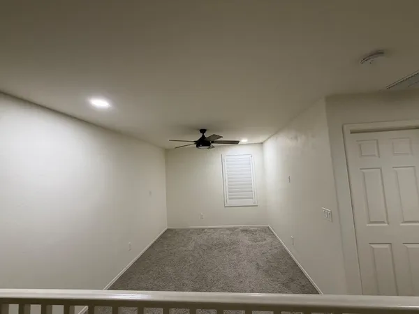 $2,300 | 7217 West Golden Lane, Peoria, AZ 85345