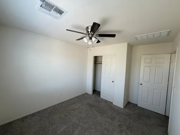 $2,300 | 7217 West Golden Lane, Peoria, AZ 85345