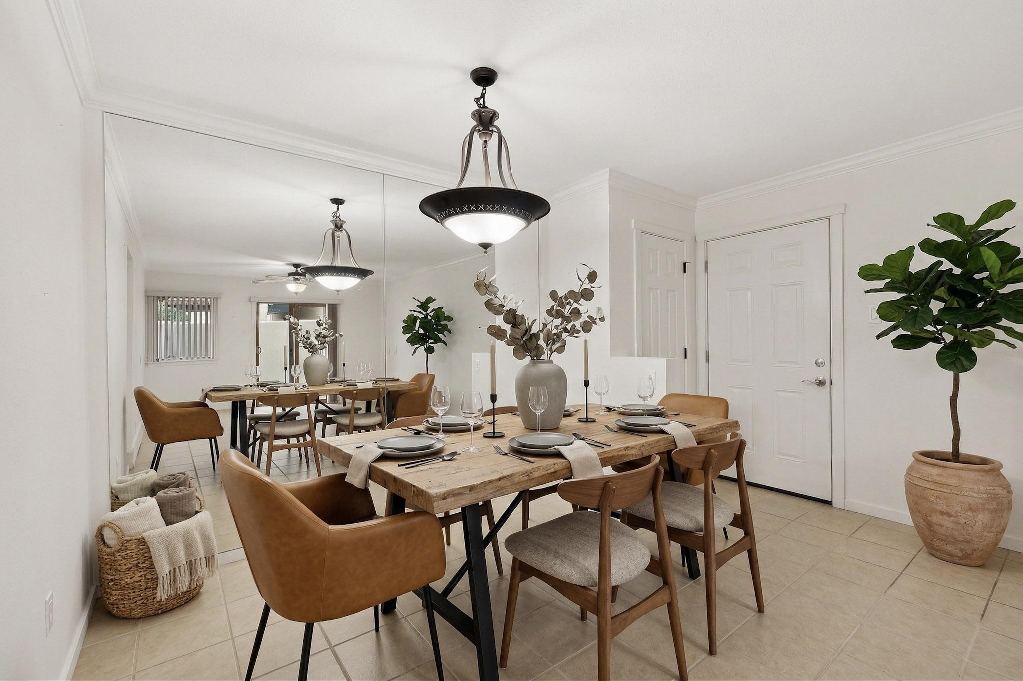 601 West San Mateo Road, Unit 27 Santa Fe, NM 87505 - Photo 3 of 27 Dining Area (Virtually Staged)