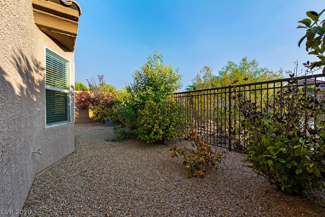 2775 Lochleven Way Henderson, NV 89044 - Photo 40 of 49