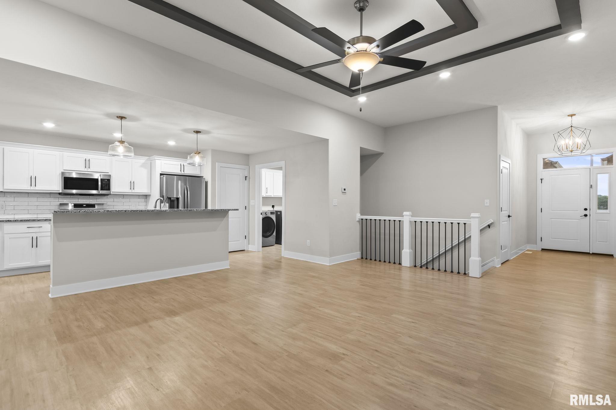 3704 Westgate Drive Springfield, IL 62711 - Photo 5 of 35