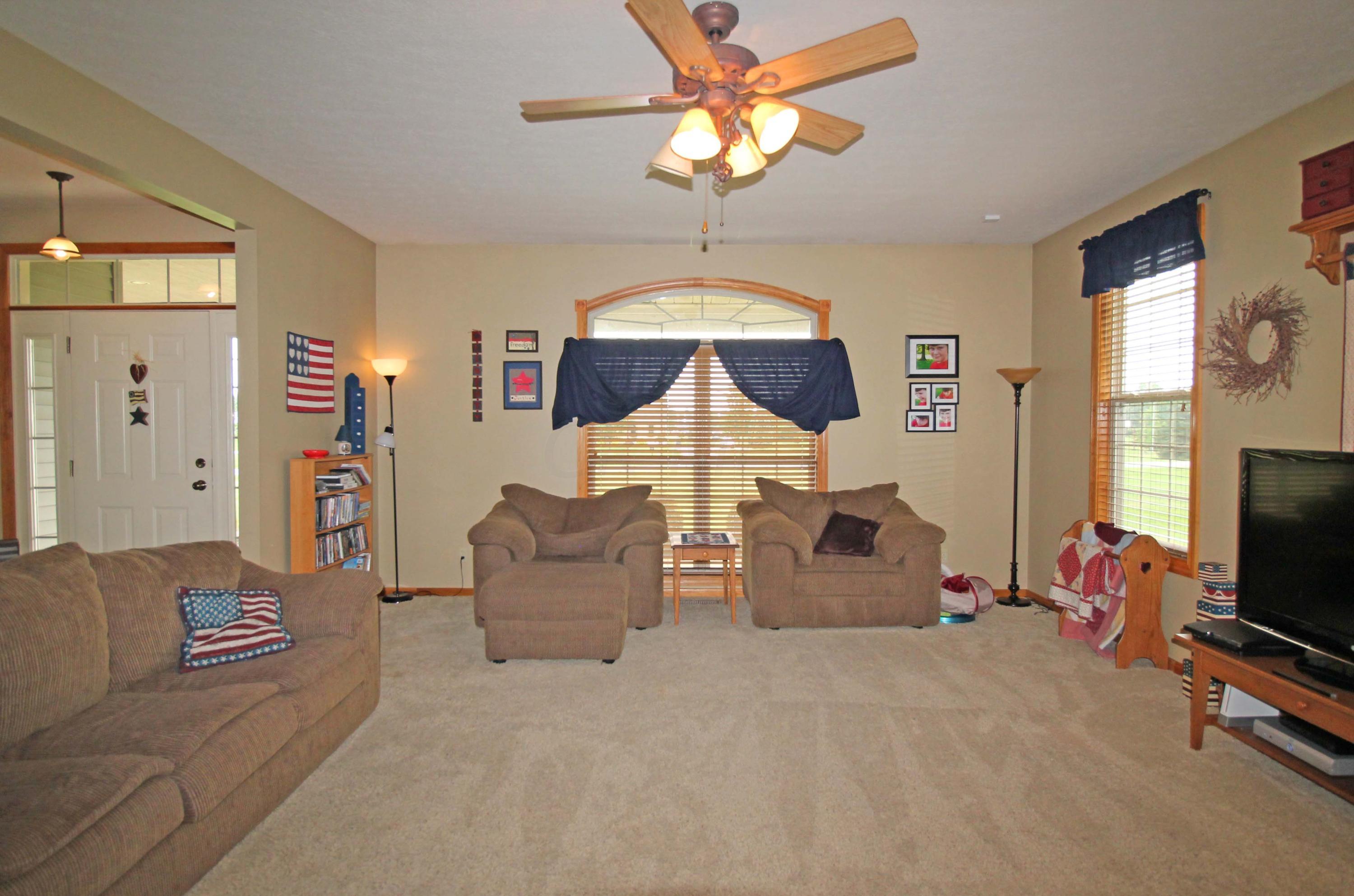 11979 Gorsuch Road Galena, OH 43021 - Photo 6 of 28 Gallery Image 6