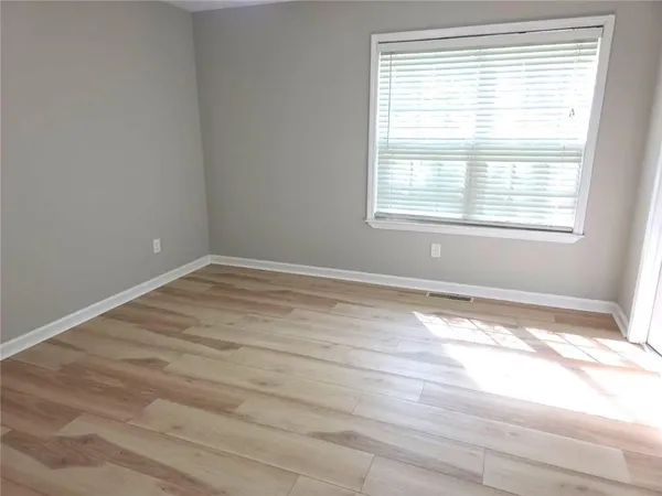 $2,100 | 6009 Deer Springs Lane Northwest, Acworth, GA 30101