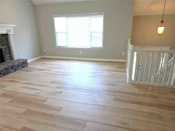 $2,100 | 6009 Deer Springs Lane Northwest, Acworth, GA 30101