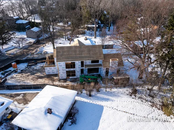 $2,400,000 | 2909 Pioneer Club Road Southeast, East Grand Rapids, MI 49506