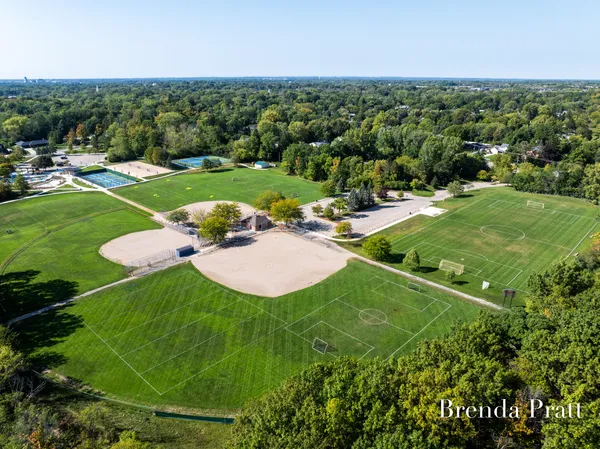 $2,400,000 | 2909 Pioneer Club Road Southeast, East Grand Rapids, MI 49506