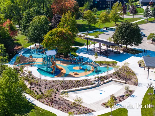 $2,400,000 | 2909 Pioneer Club Road Southeast, East Grand Rapids, MI 49506