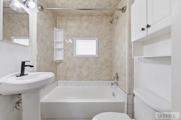 $340,000 | 338 West 1st North, Rexburg, ID 83440