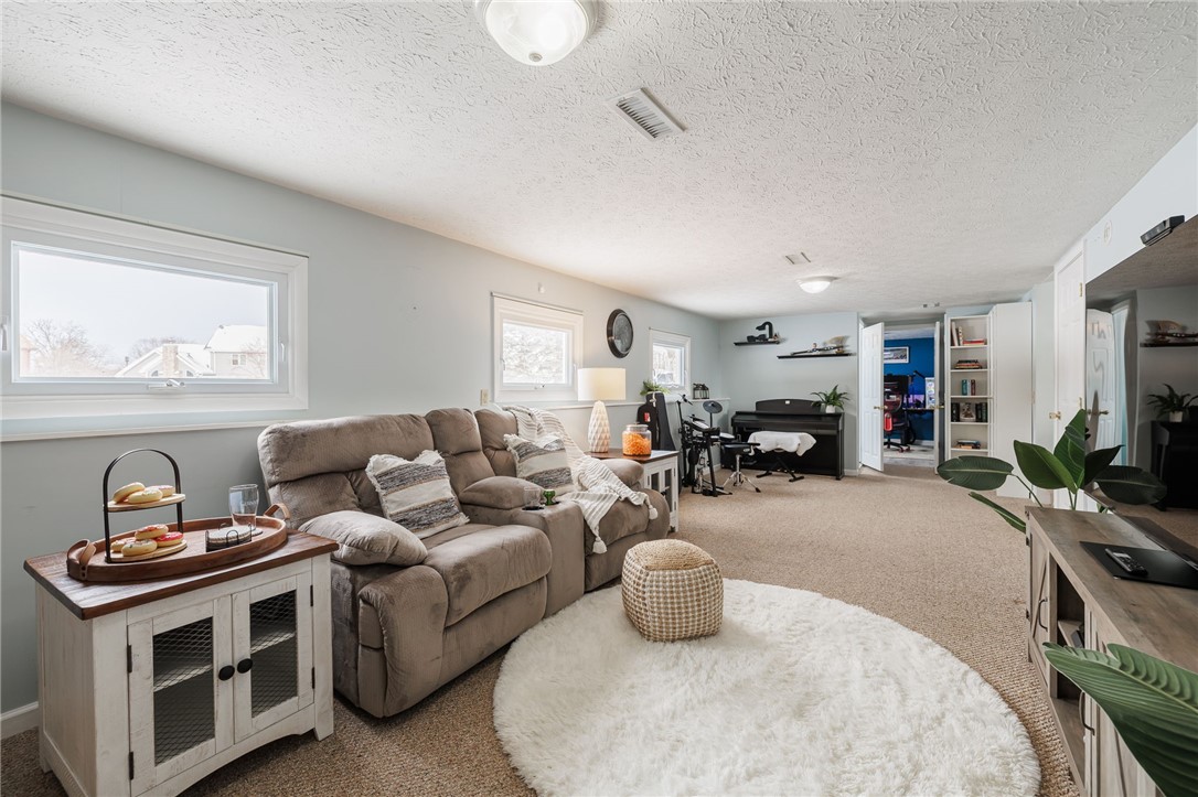 124 Mill Road Greece, NY 14626 - Photo 12 of 25