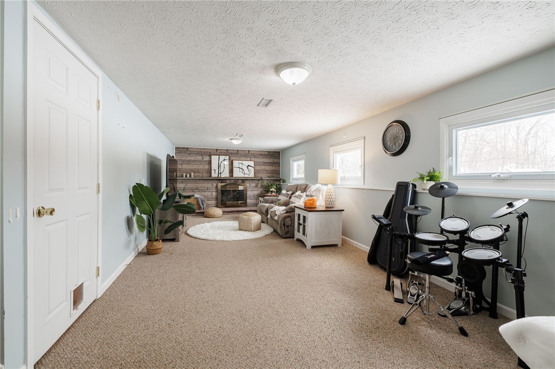 124 Mill Road Greece, NY 14626 - Photo 13 of 25