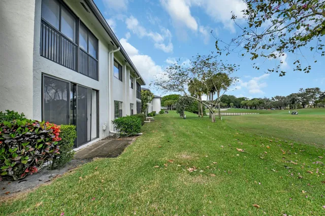 $64,900 | 31 Southport Lane, Unit C, Boynton Beach, FL 33436