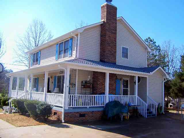 726 Pope Field Road Easley, SC 29642 - Photo 1 of 11 Gallery Image 1