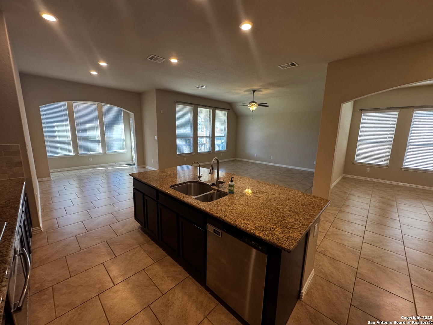 615 Raceland Road San Antonio, TX 78245 - Photo 19 of 33