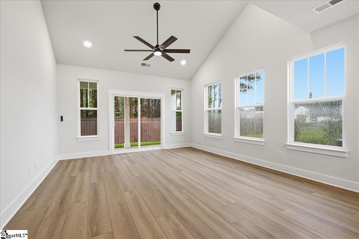 110 Cyn Crk Way Fountain Inn, SC 29644 - Photo 11 of 33