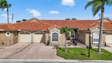 $488,000 | 8451 Vía Serena, Boca Raton, FL 33433