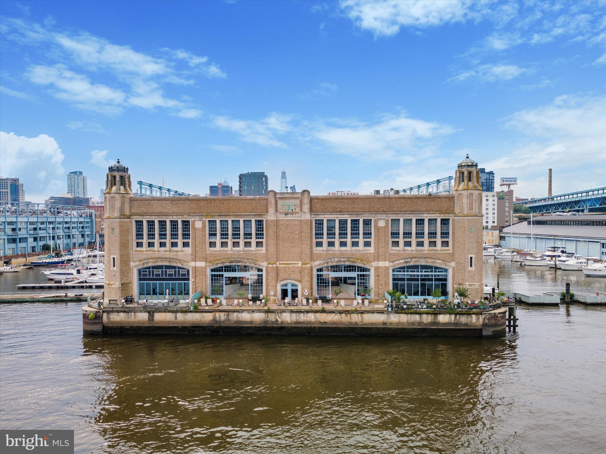 7 North Christopher Columbus Boulevard, Unit 130 Philadelphia, PA 19106 - Photo 2 of 44 View from the river