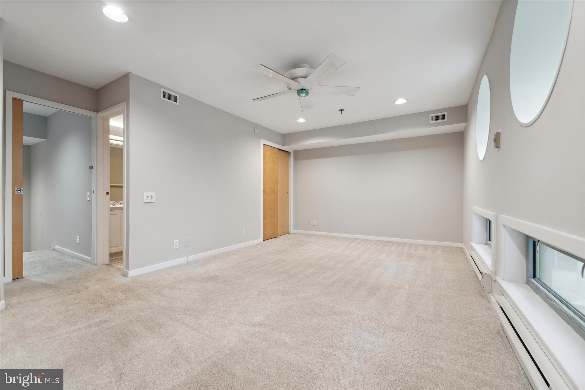 7 North Christopher Columbus Boulevard, Unit 130 Philadelphia, PA 19106 - Photo 30 of 44 2nd Bedroom