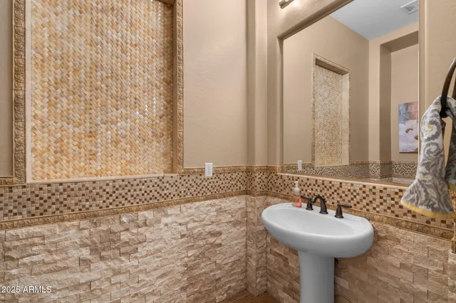 $1,999,000 | 2304 North Steele Circle, Mesa, AZ 85207