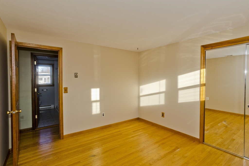 35 Mount Vernon Road Chicopee, MA 01013 - Photo 14 of 27