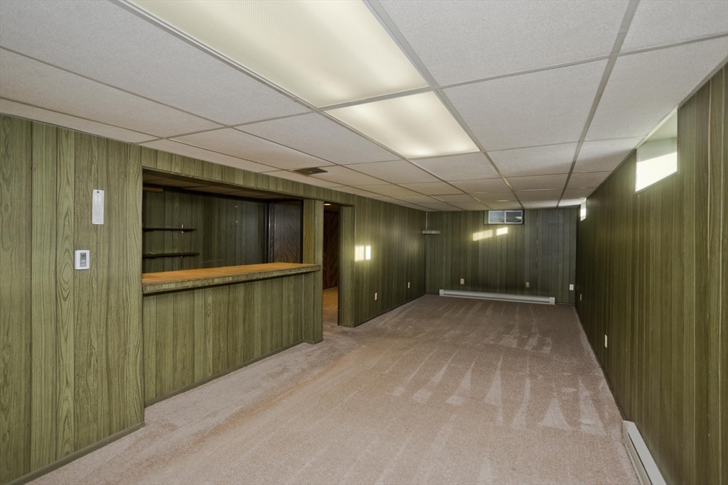 35 Mount Vernon Road Chicopee, MA 01013 - Photo 21 of 27