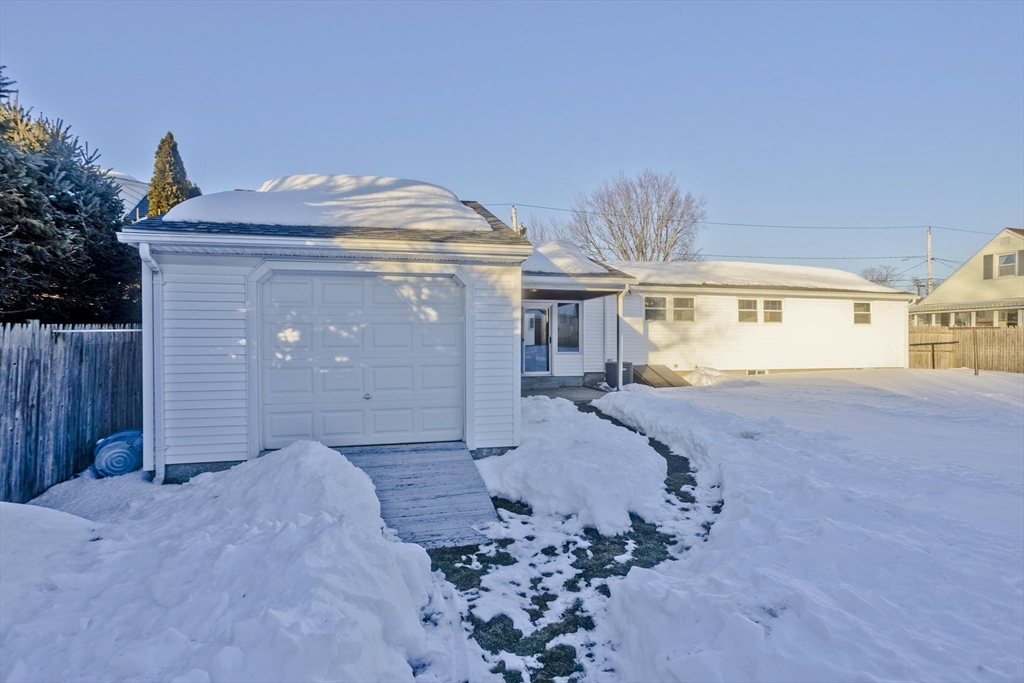 35 Mount Vernon Road Chicopee, MA 01013 - Photo 26 of 27