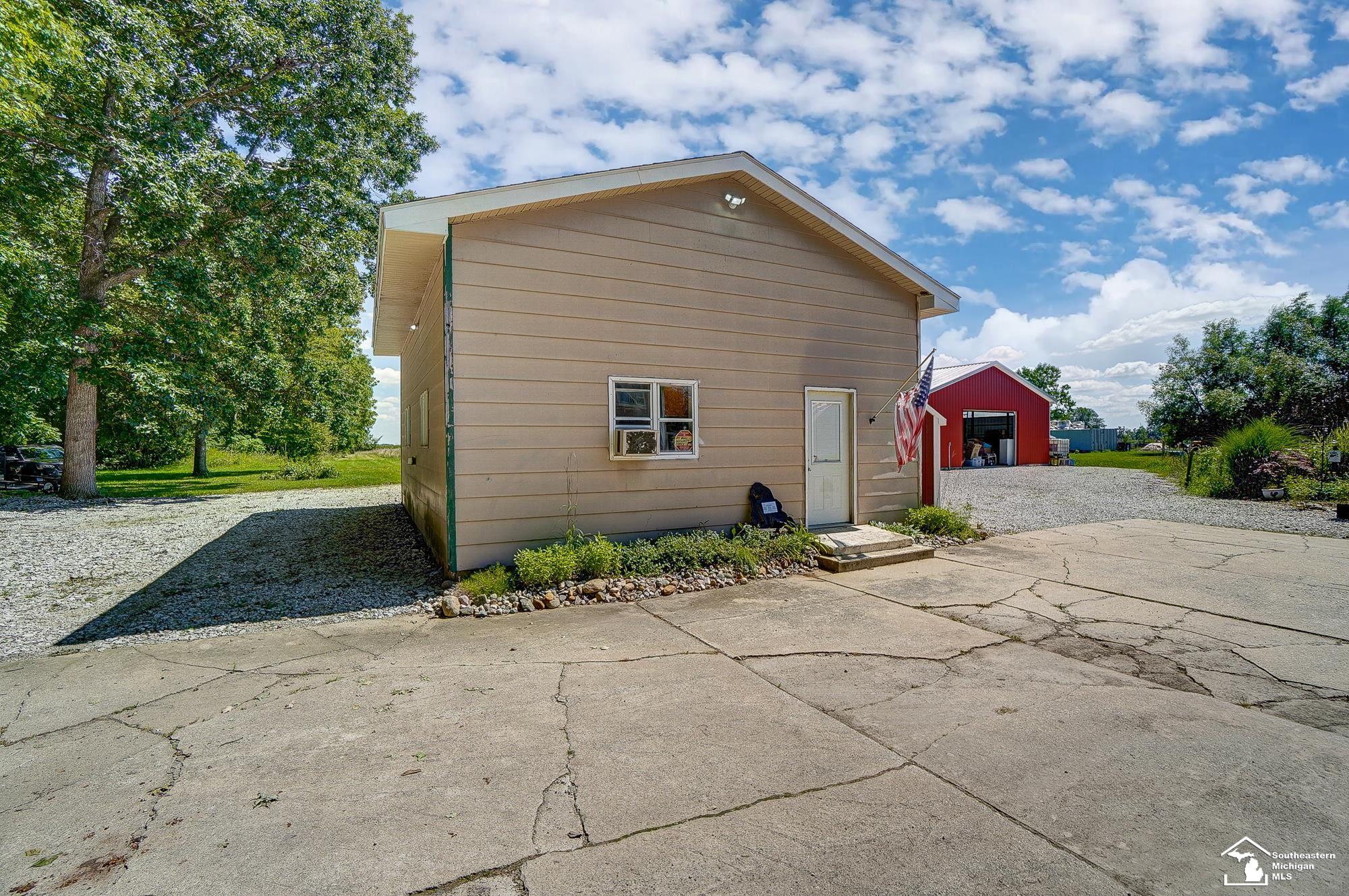 6398 North Rea Road Dundee, MI 48131 - Photo 19 of 59