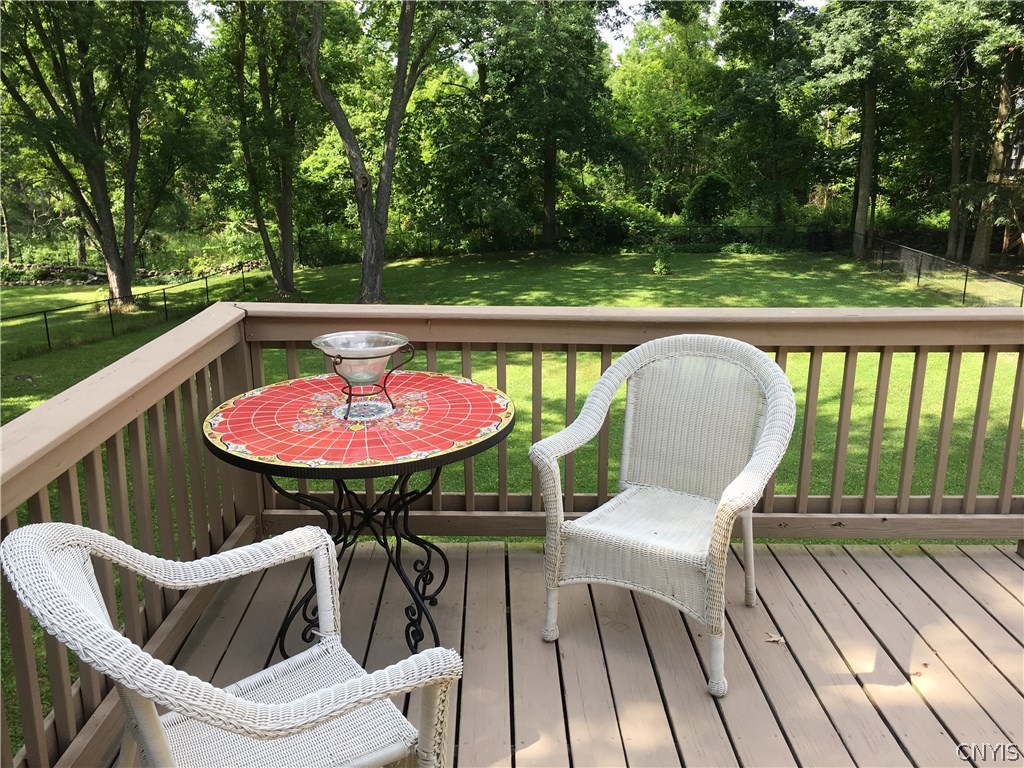 130 Pine Ridge Road Manlius, NY 13066 - Photo 28 of 35 Happy hour, every night, right here.