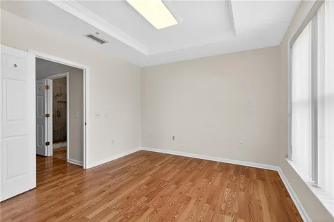 $249,000 | 3334 Peachtree Road Northeast, Unit 911, Atlanta, GA 30326
