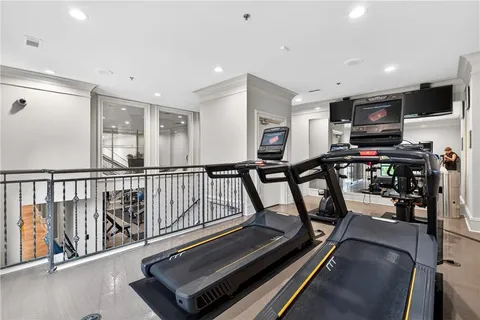 $265,000 | 3334 Peachtree Road Northeast, Unit 911, Atlanta, GA 30326