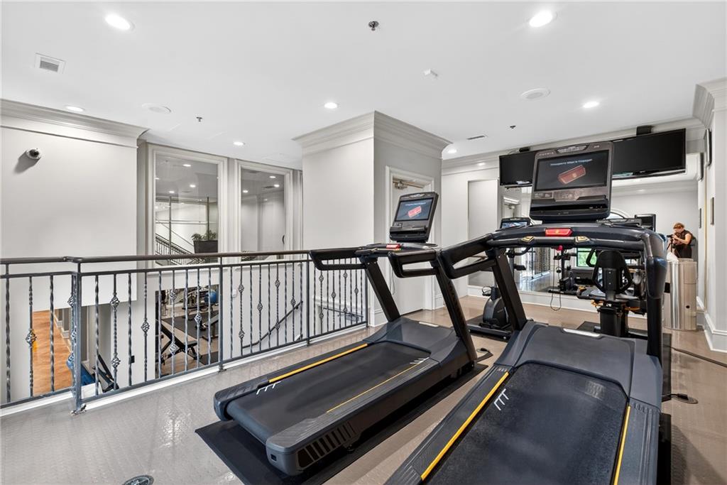 3334 Peachtree Road Northeast, Unit 911 Atlanta, GA 30326 - Photo 33 of 41