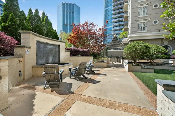 $265,000 | 3334 Peachtree Road Northeast, Unit 911, Atlanta, GA 30326