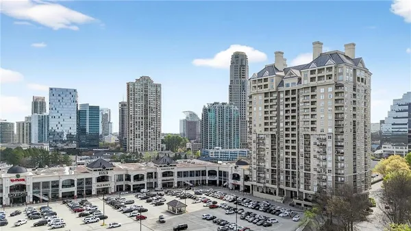 $265,000 | 3334 Peachtree Road Northeast, Unit 911, Atlanta, GA 30326