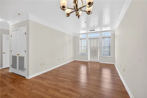 $249,000 | 3334 Peachtree Road Northeast, Unit 911, Atlanta, GA 30326