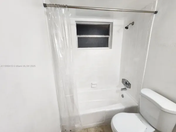 $1,480 | 8704 Northwest 35th Street, Unit 201, Coral Springs, FL 33065